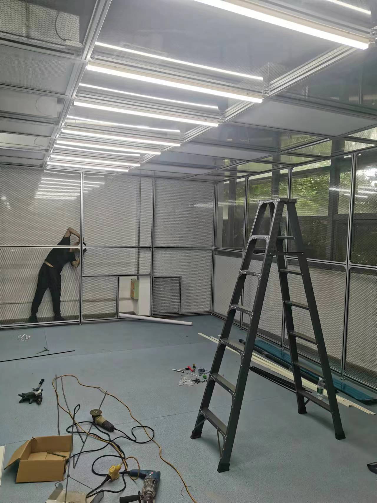 潔凈棚電路安裝